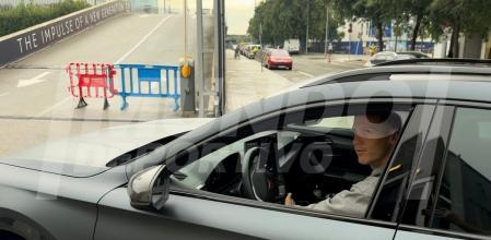 团队为球员, 据报道, 奥尔莫抵达